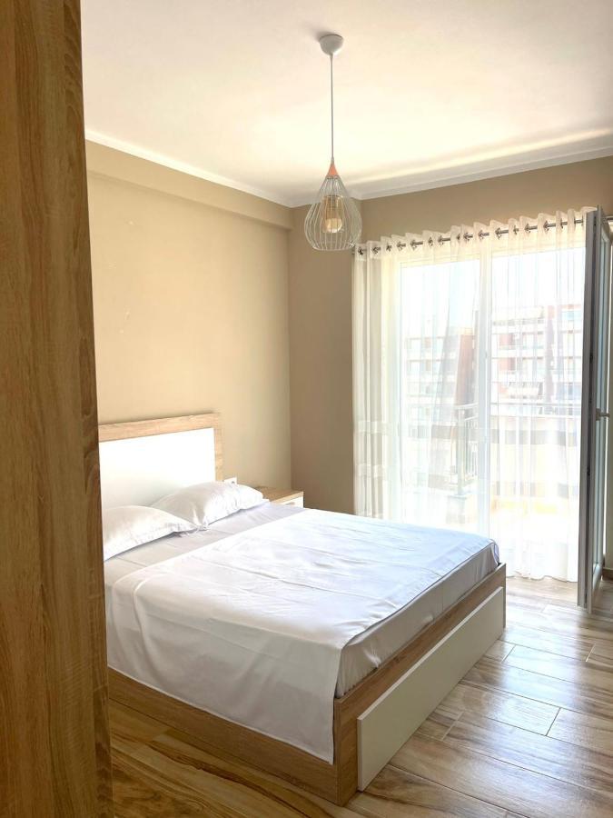 Twentysix Apartment Shkoder Bagian luar foto