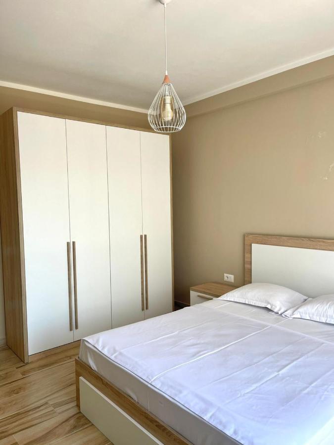 Twentysix Apartment Shkoder Bagian luar foto