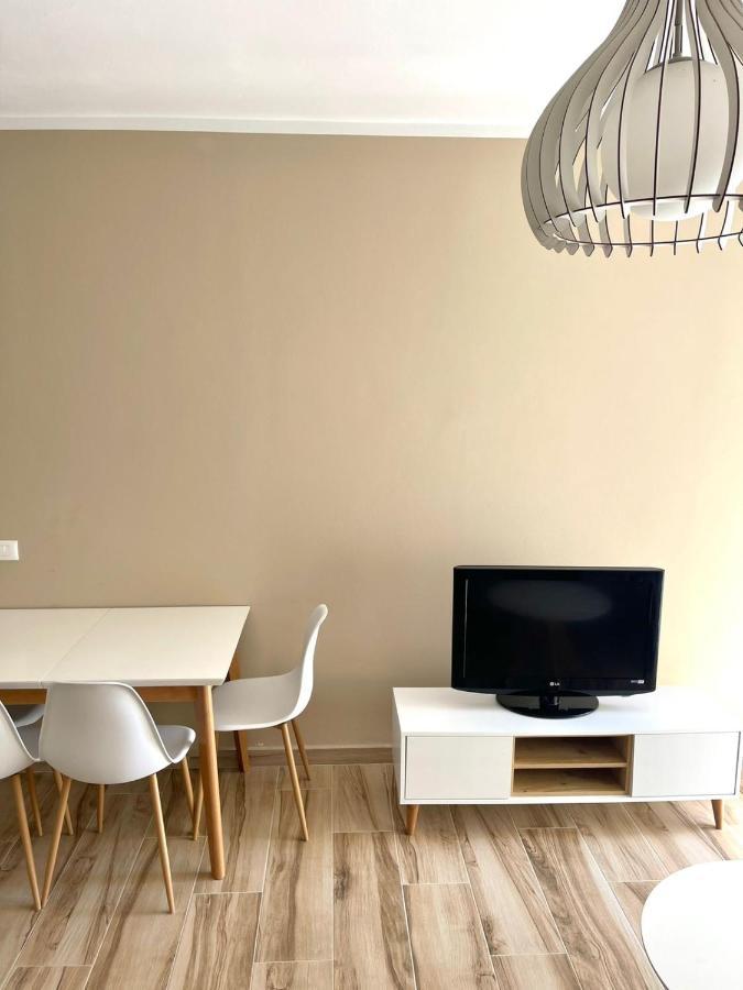 Twentysix Apartment Shkoder Bagian luar foto
